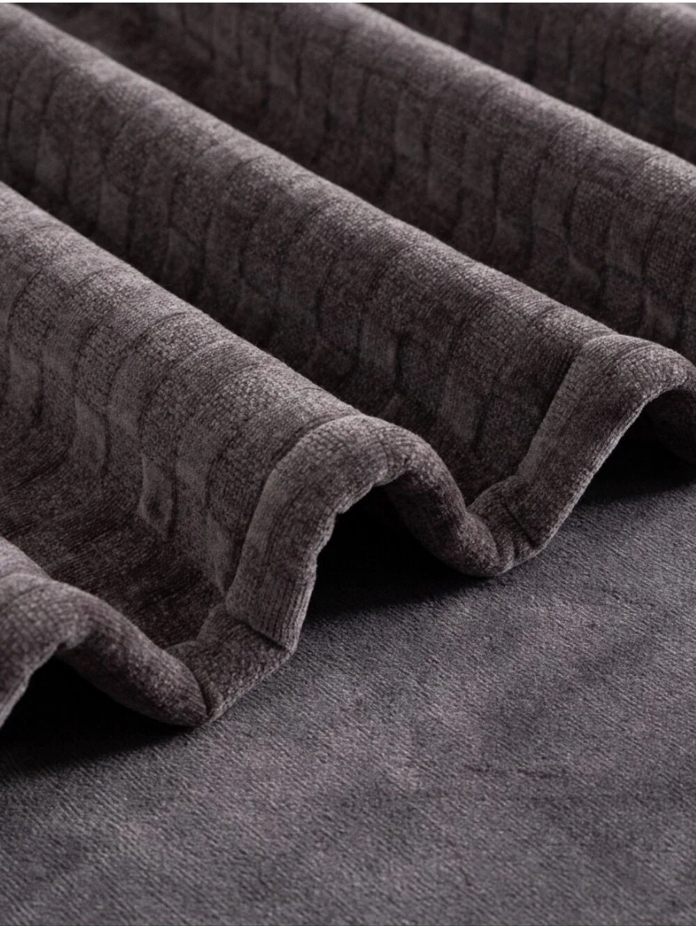 (6) Berkshire Chenille Plush Knit Throw